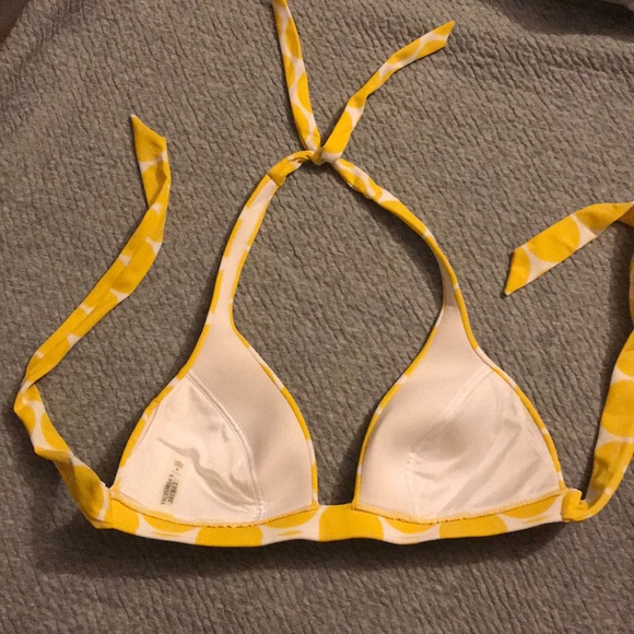 Victoria’s Secret yellow polka dot Bikini - Picture 5 of 5